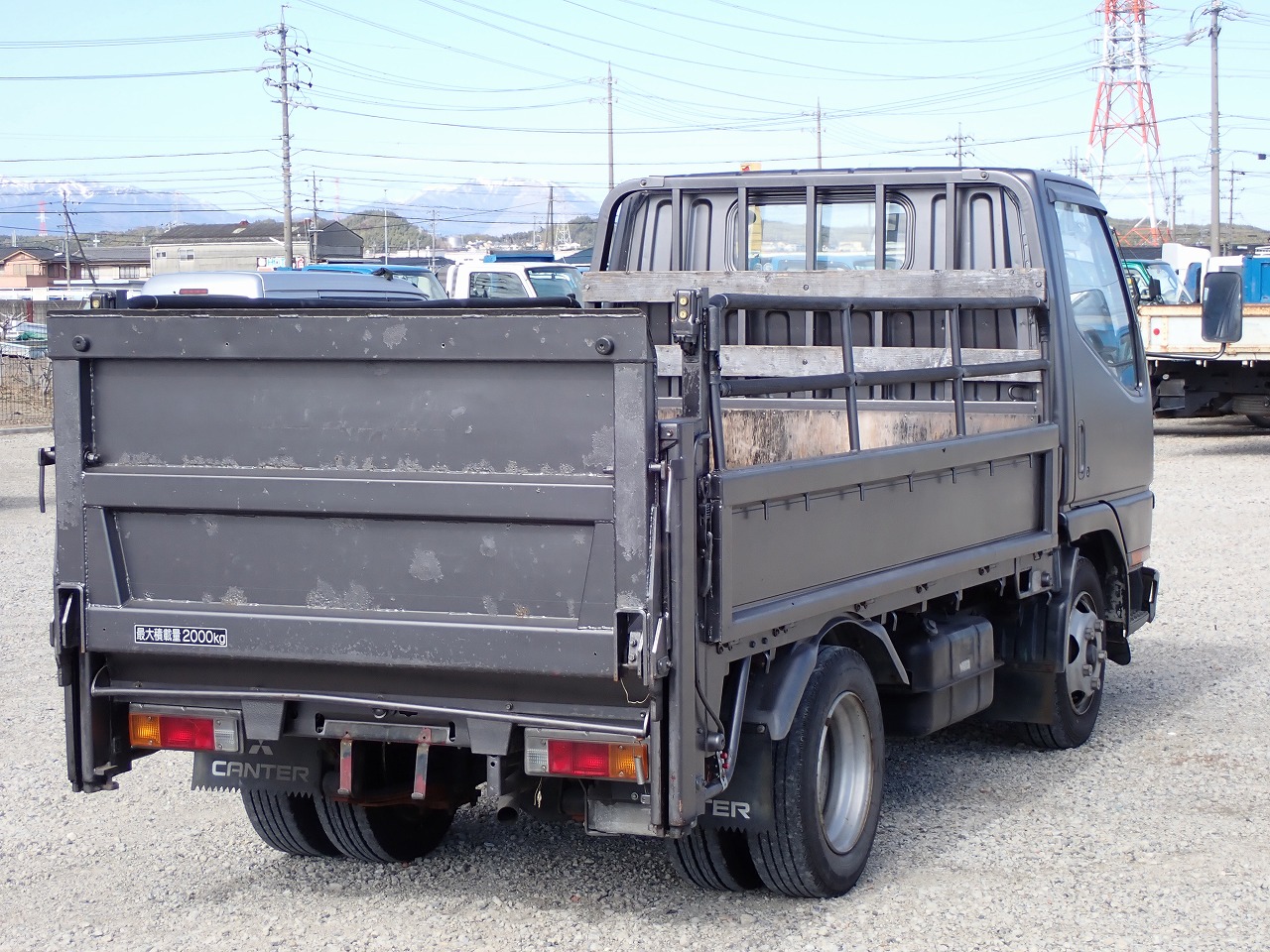 MITSUBISHI Canter