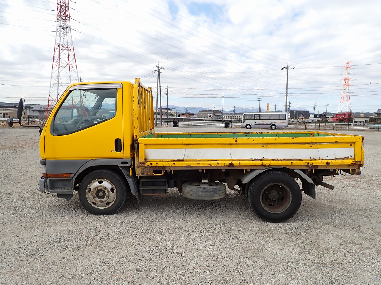 MITSUBISHI Canter
