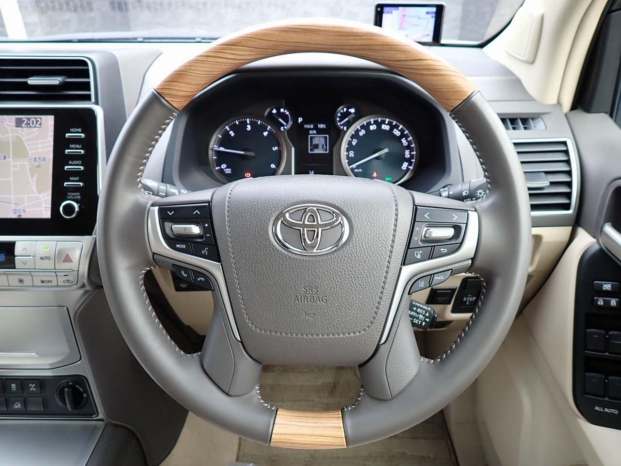 TOYOTA Land Cruiser Prado