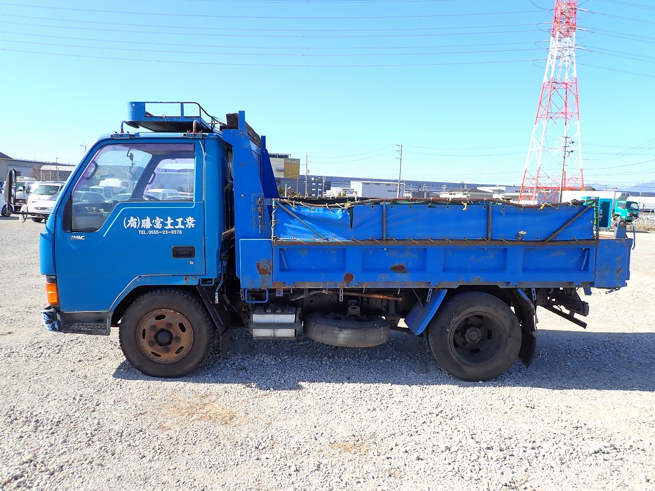 MITSUBISHI Canter