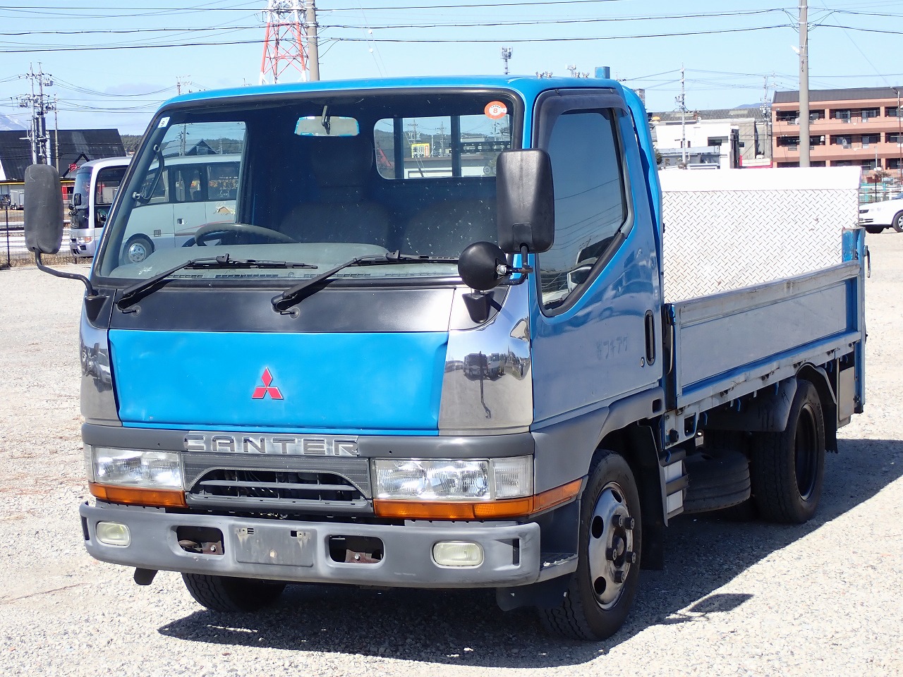 MITSUBISHI Canter