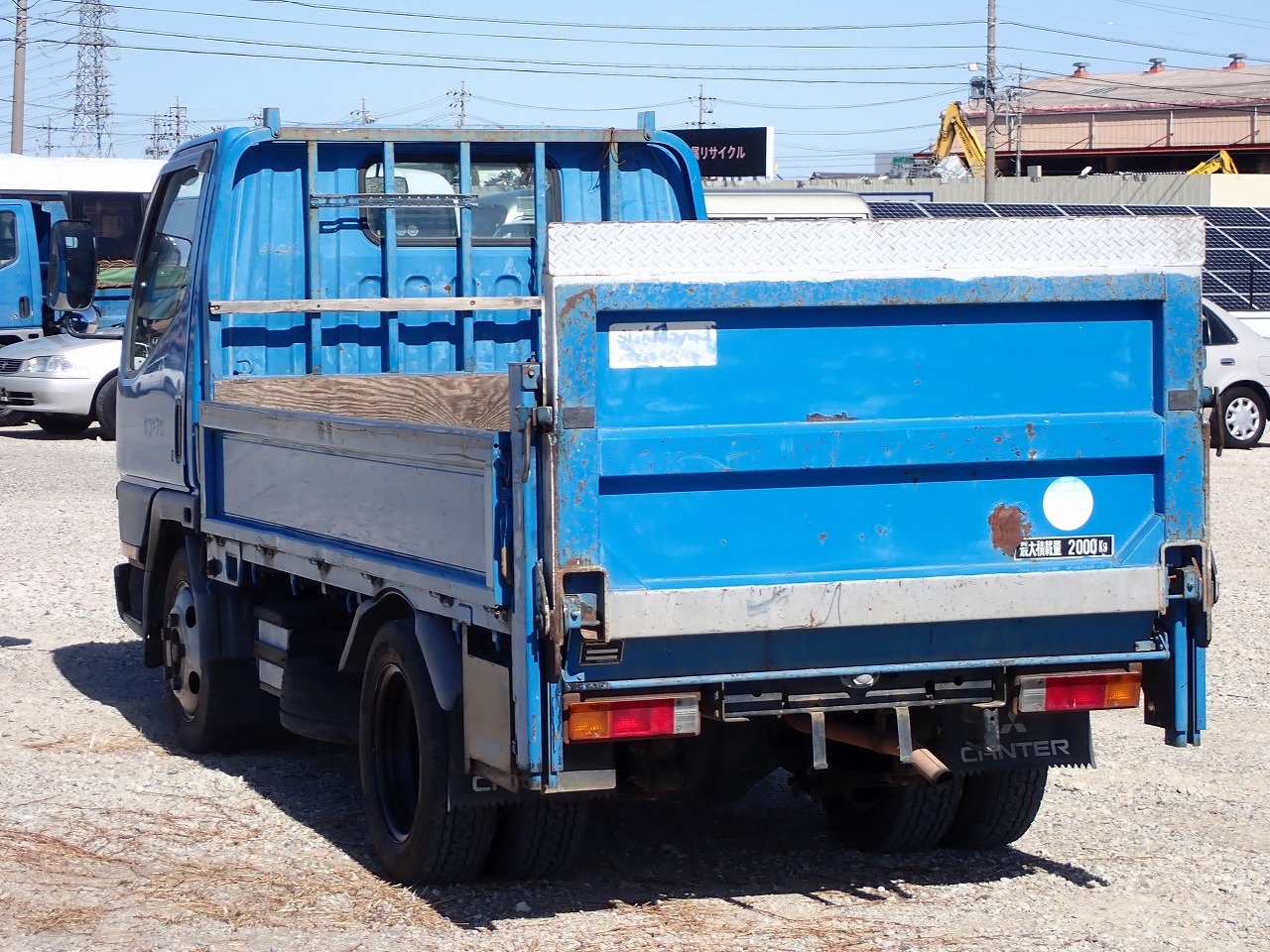 MITSUBISHI Canter