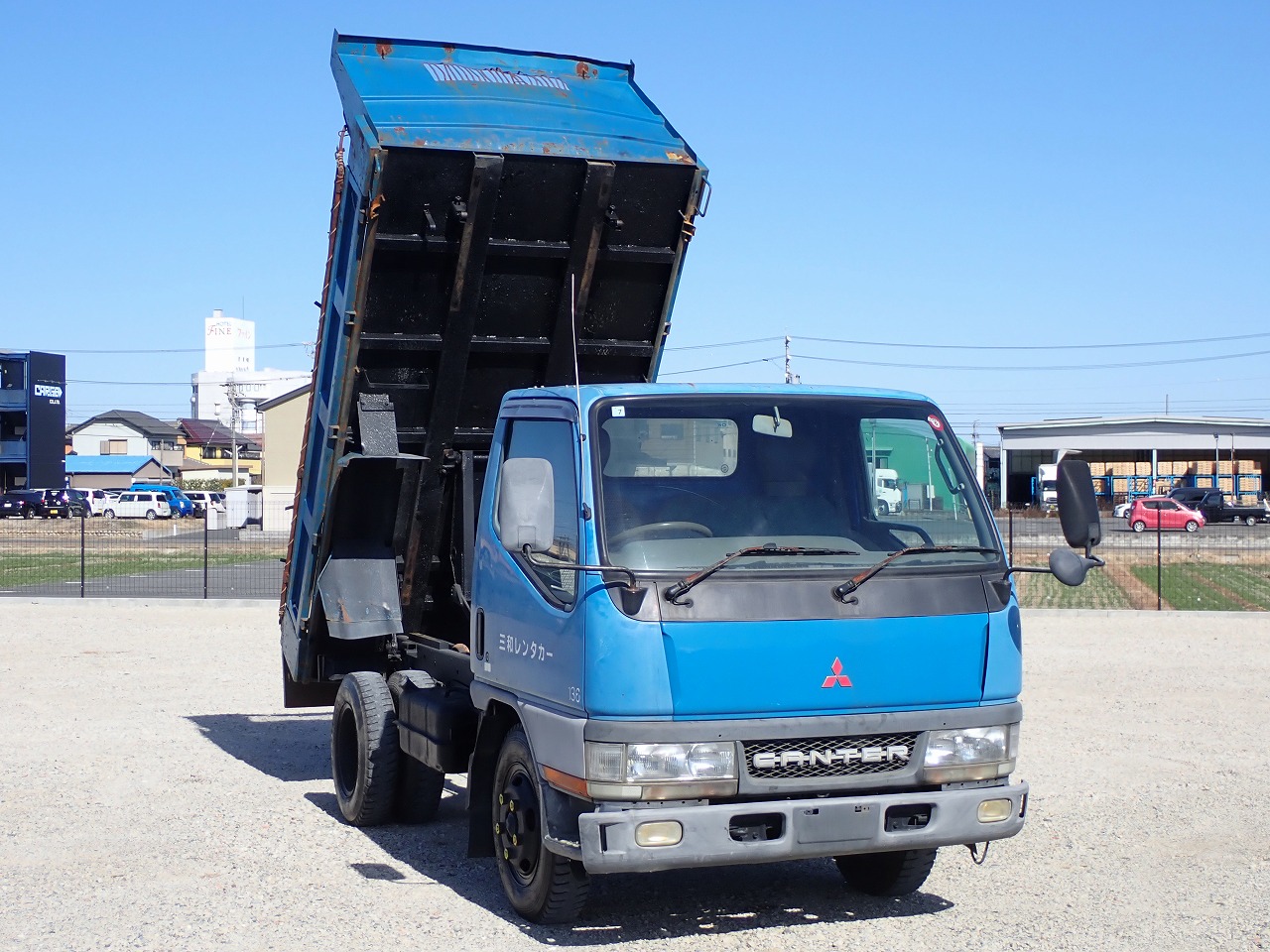 MITSUBISHI Canter