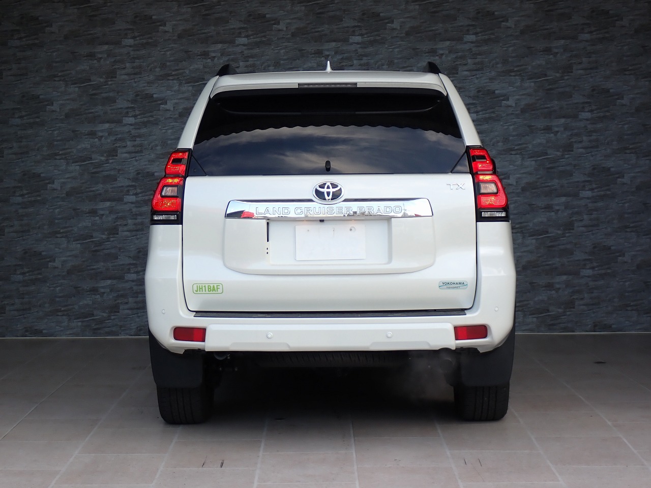 TOYOTA Land Cruiser Prado