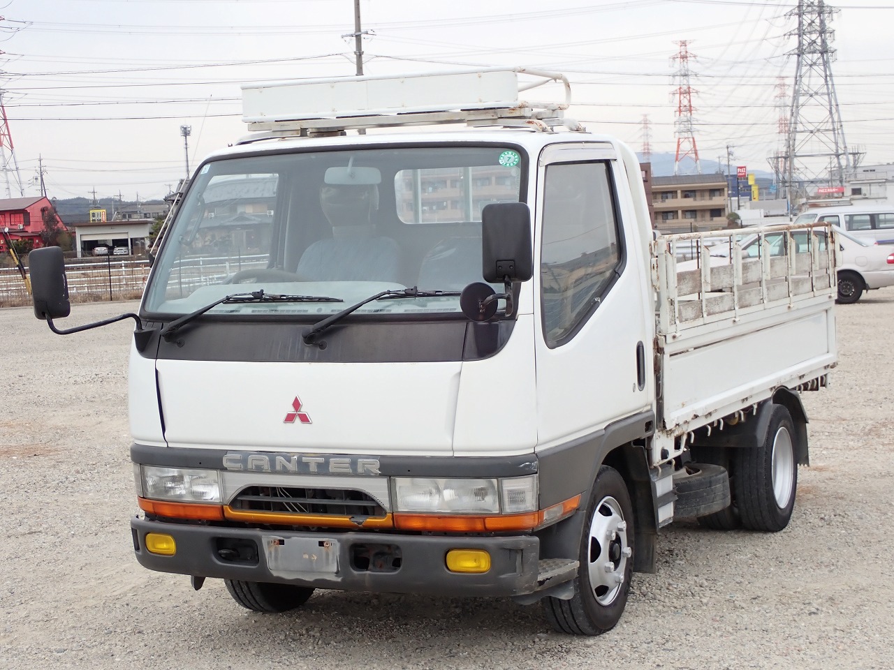 MITSUBISHI Canter