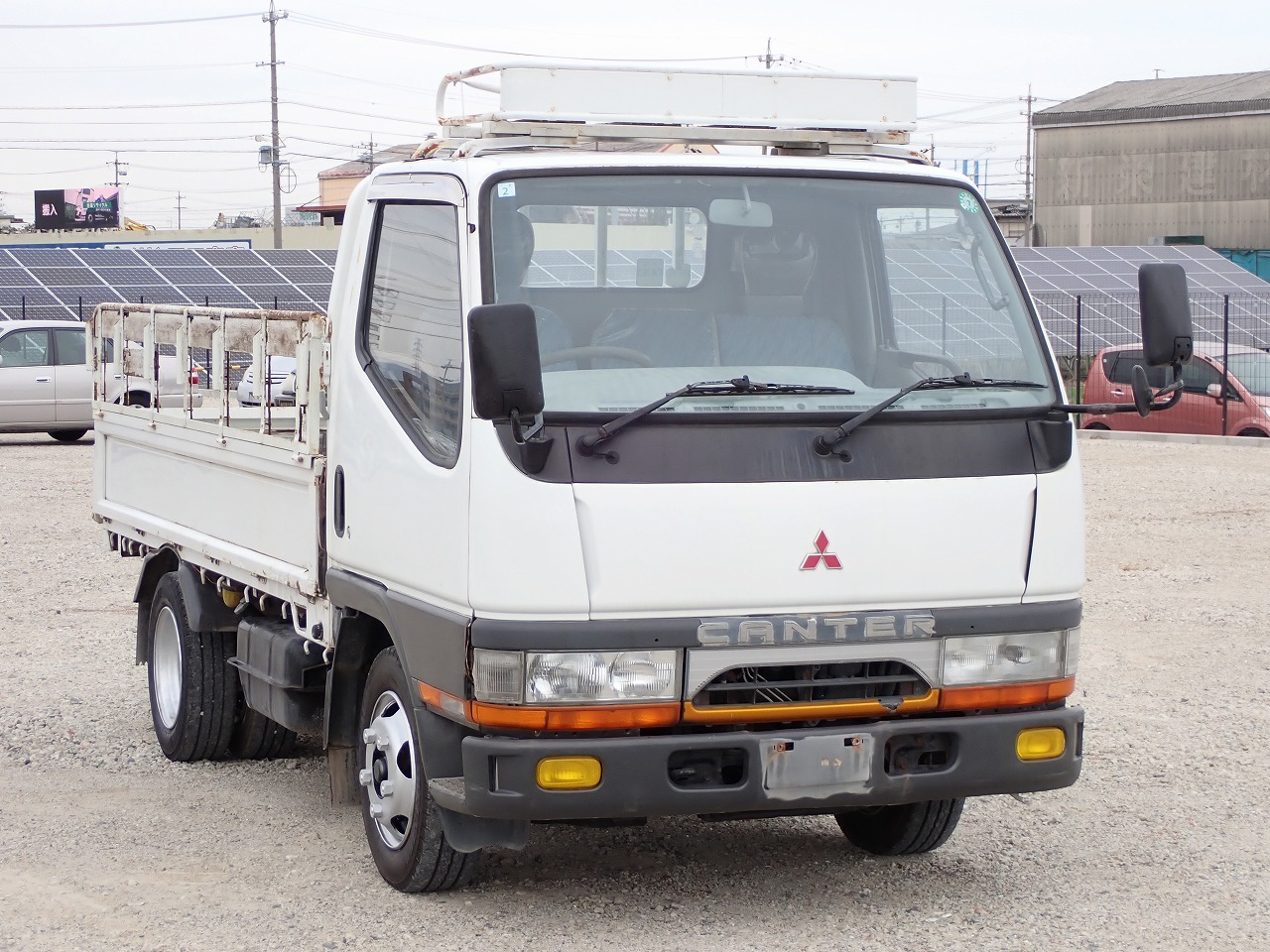 MITSUBISHI Canter