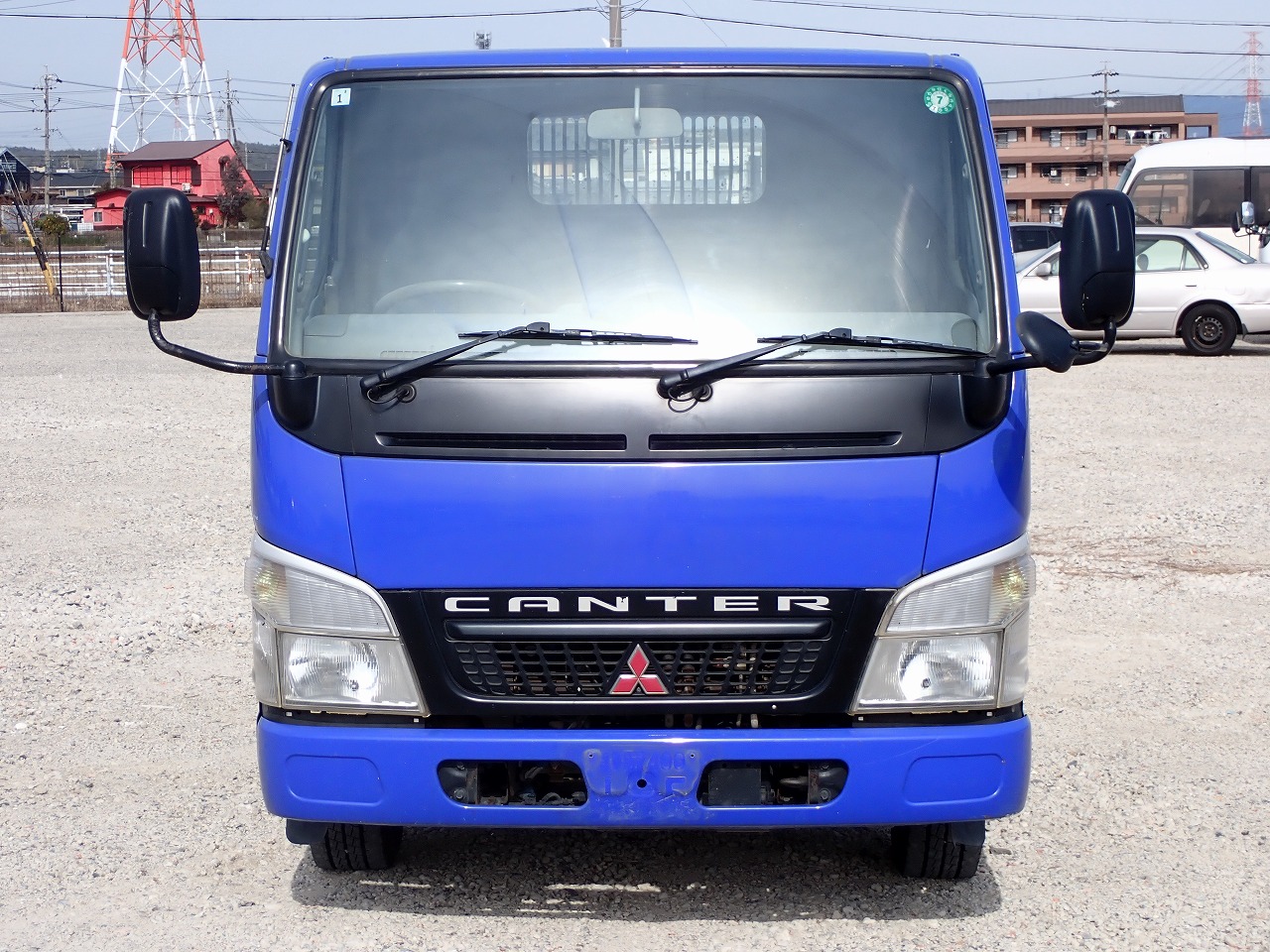 MITSUBISHI Canter