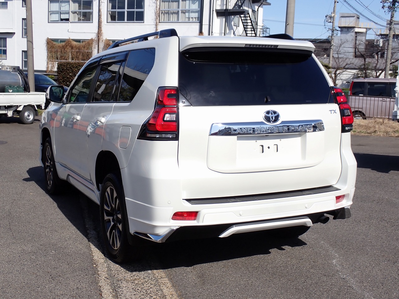 TOYOTA Land Cruiser Prado