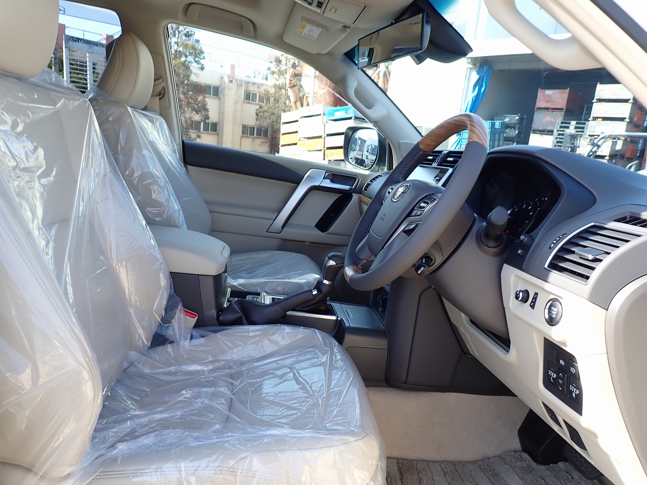 TOYOTA Land Cruiser Prado