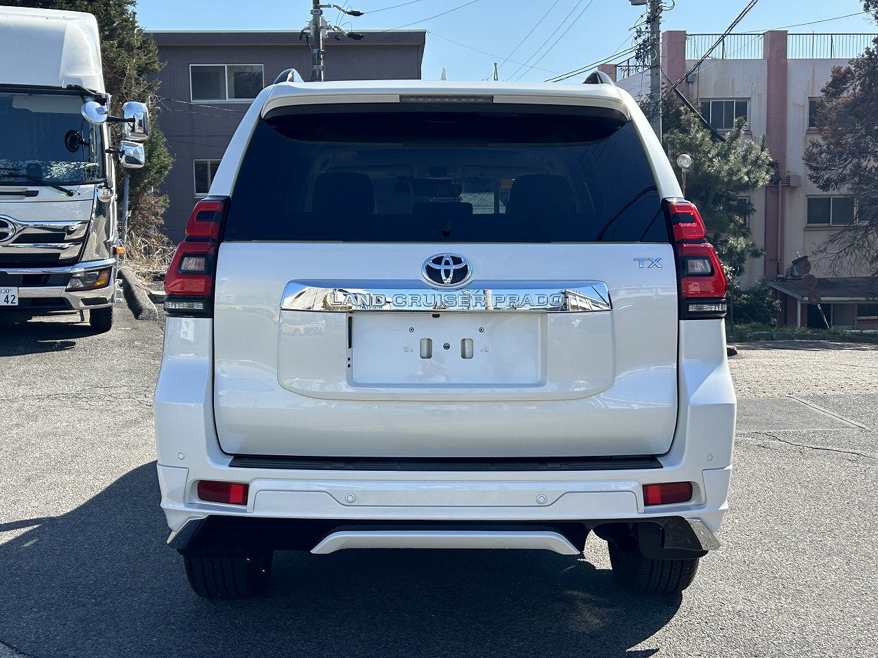 TOYOTA Land Cruiser Prado