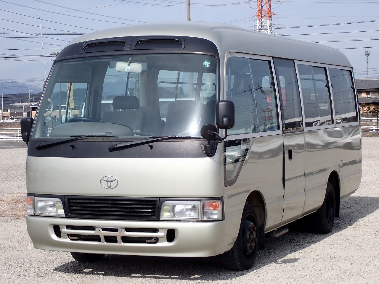 TOYOTA Coaster