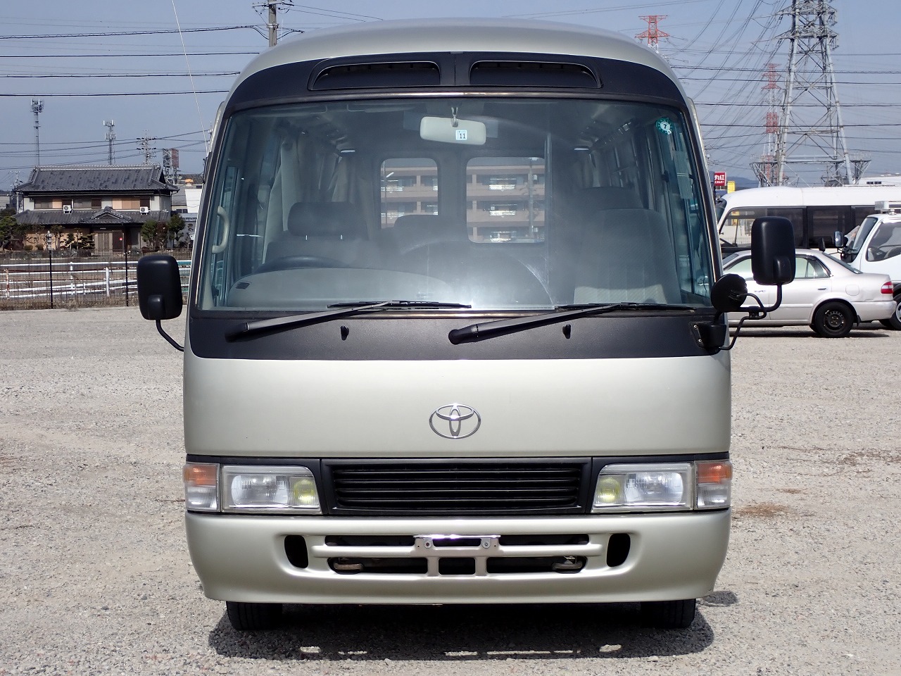 TOYOTA Coaster