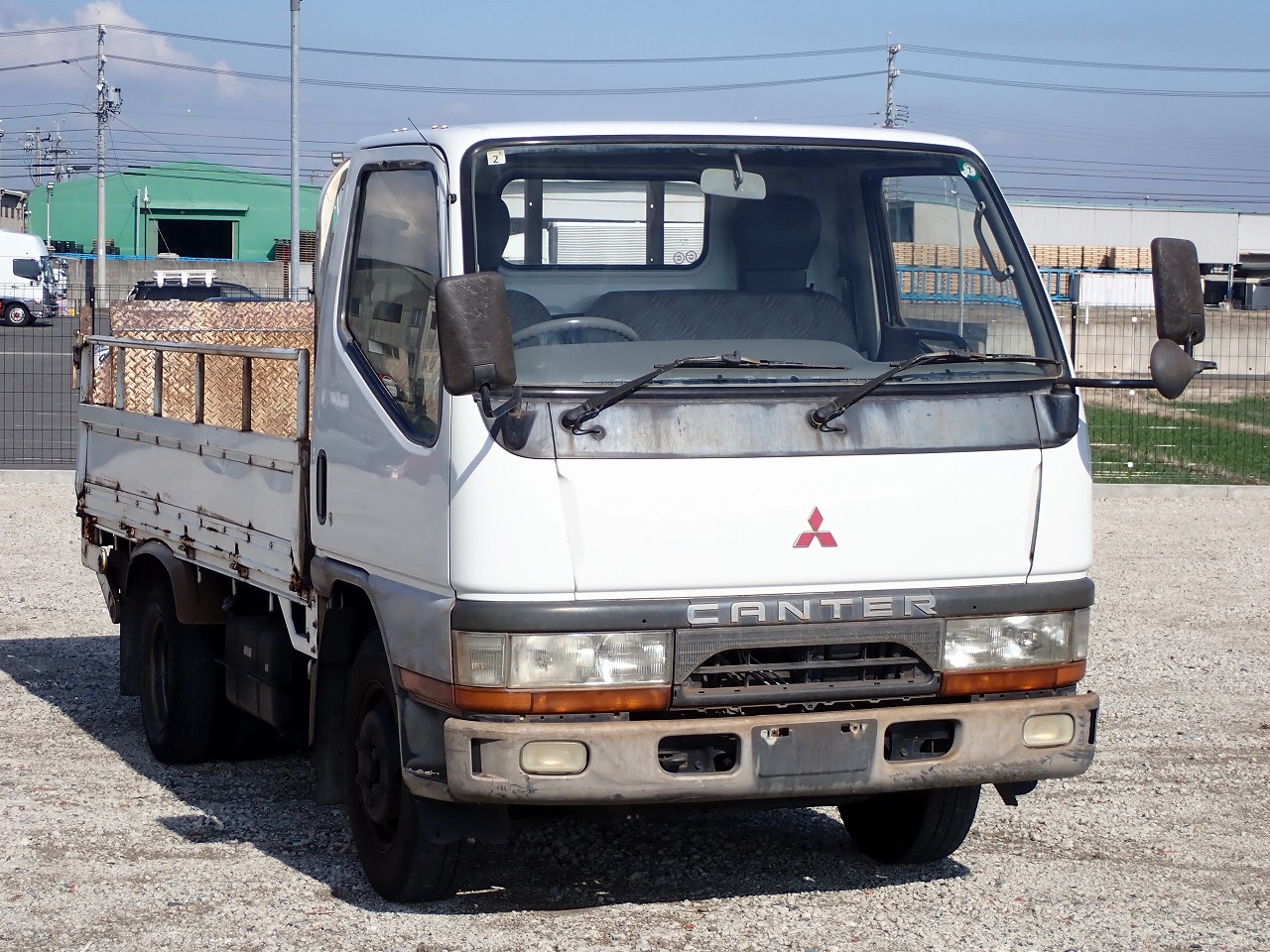 MITSUBISHI Canter