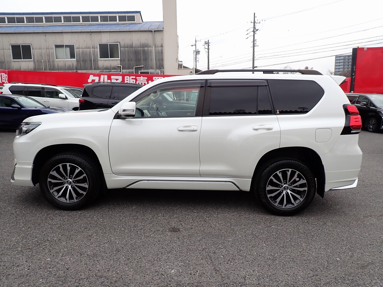 TOYOTA Land Cruiser Prado