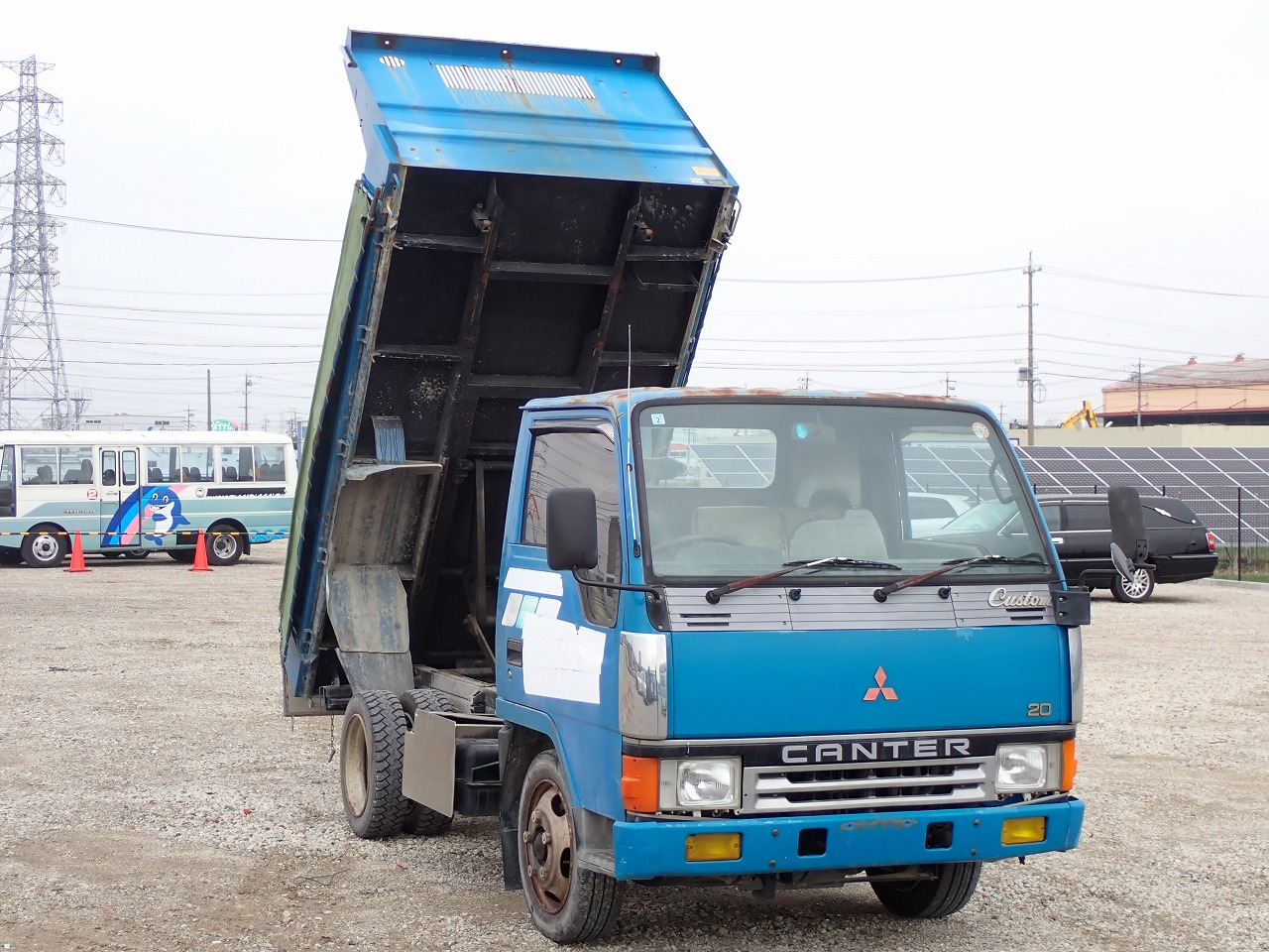 MITSUBISHI Canter