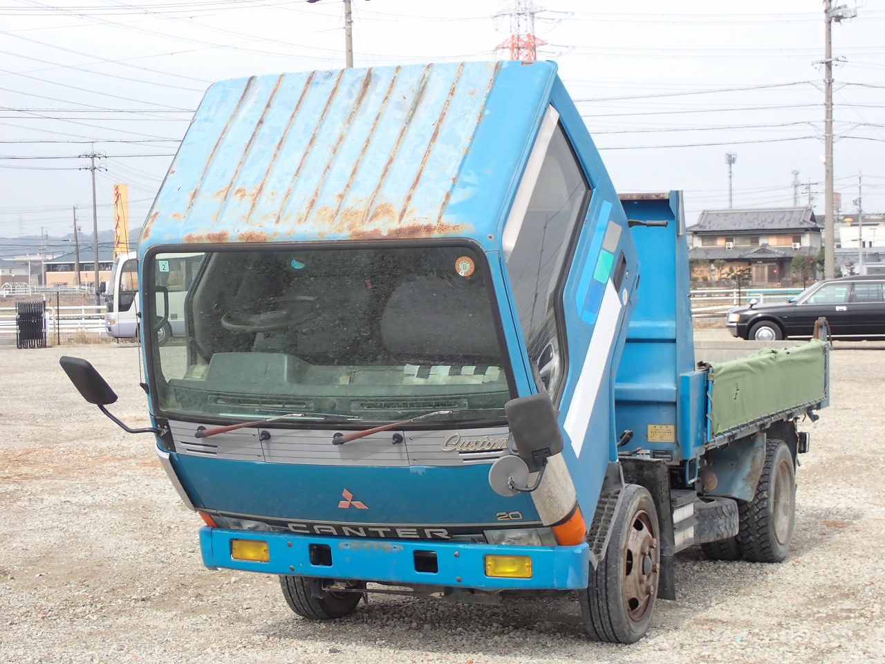 MITSUBISHI Canter
