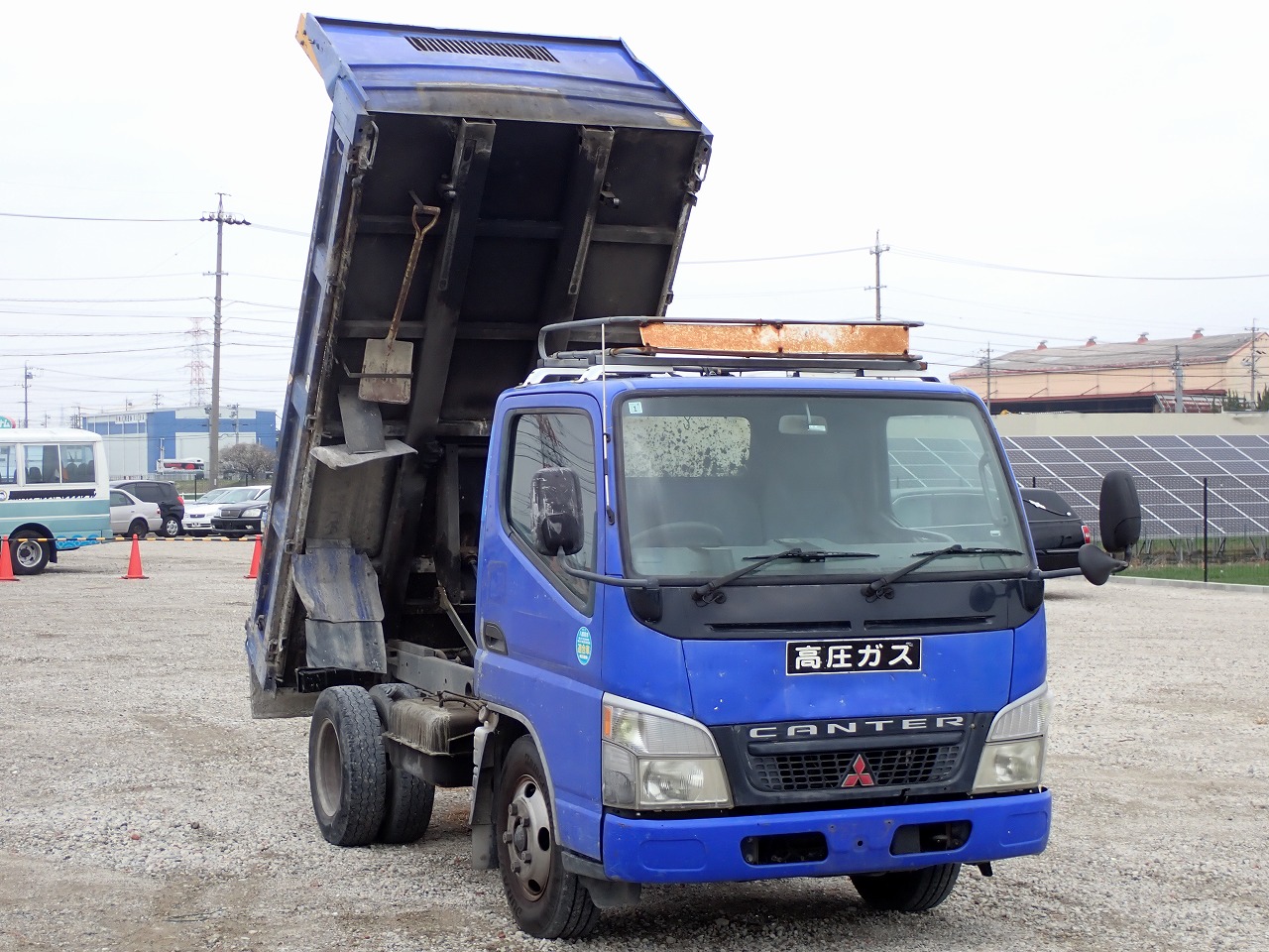 MITSUBISHI Canter