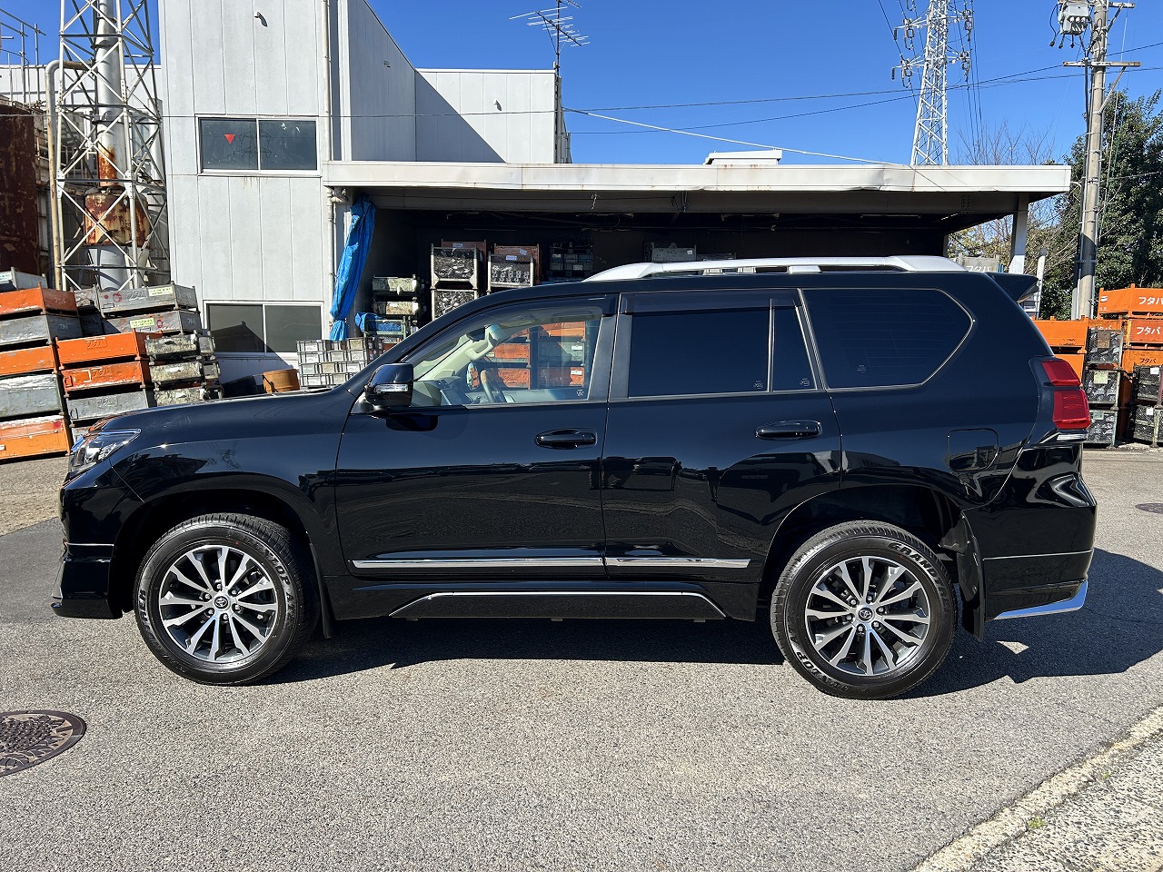 TOYOTA Land Cruiser Prado