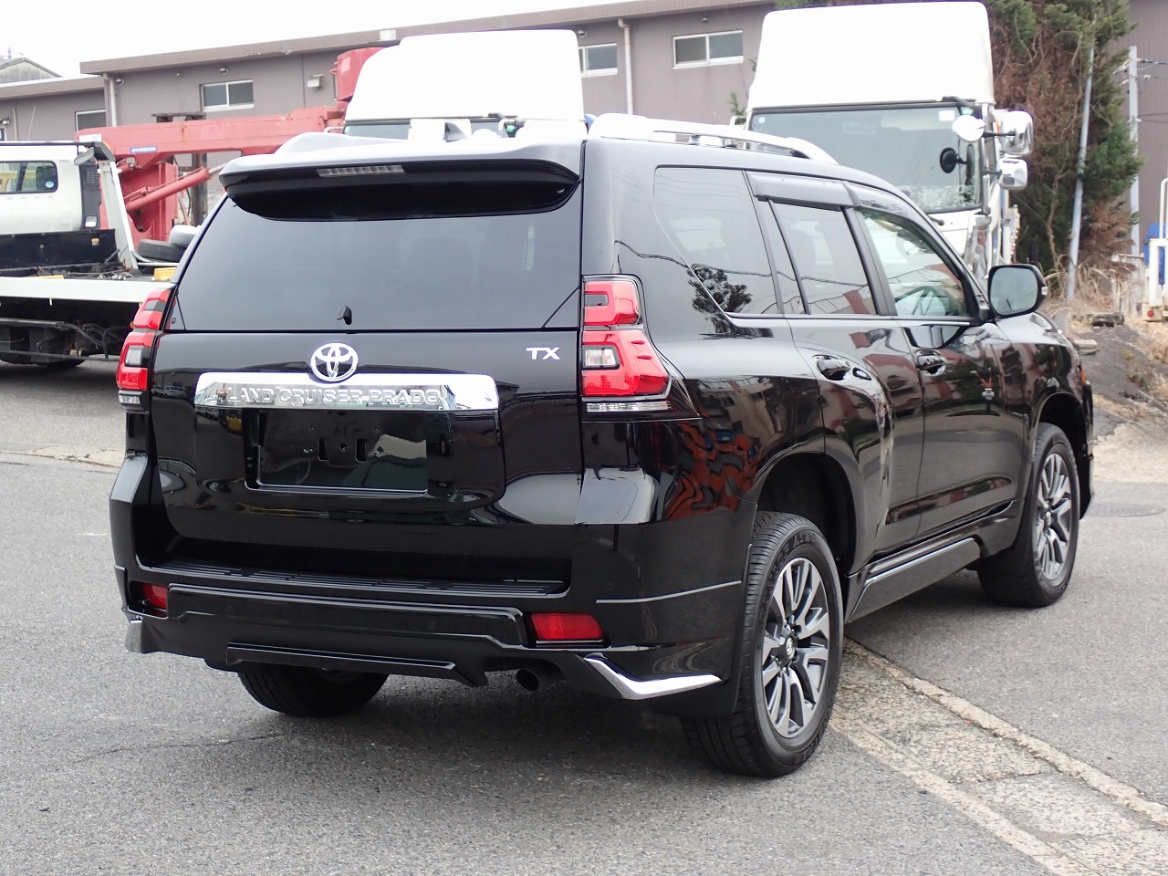 TOYOTA Land Cruiser Prado