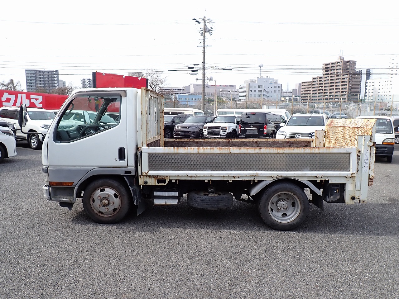 MITSUBISHI Canter