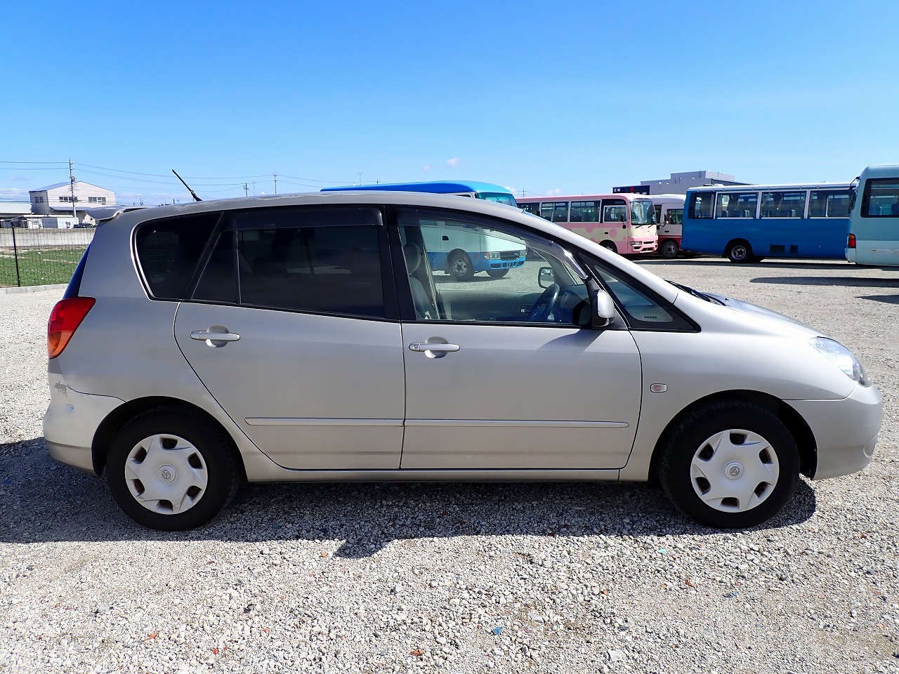 TOYOTA Corolla Spacio