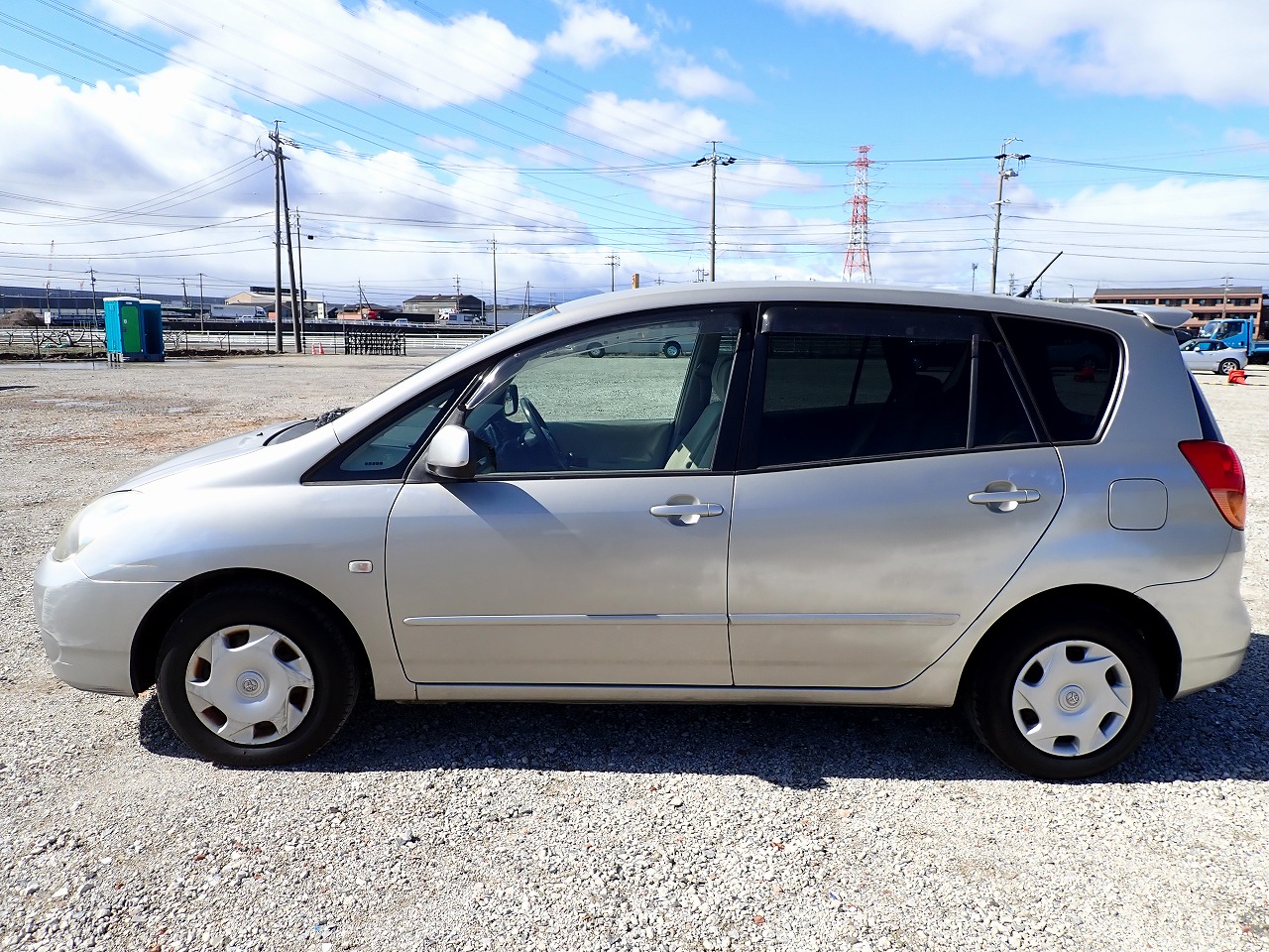 TOYOTA Corolla Spacio