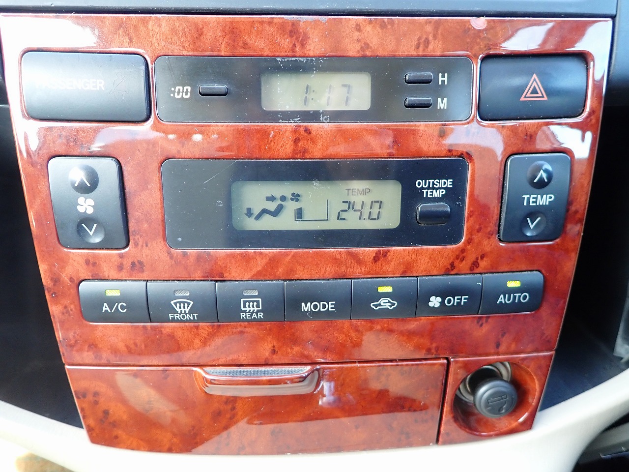 TOYOTA Corolla Spacio