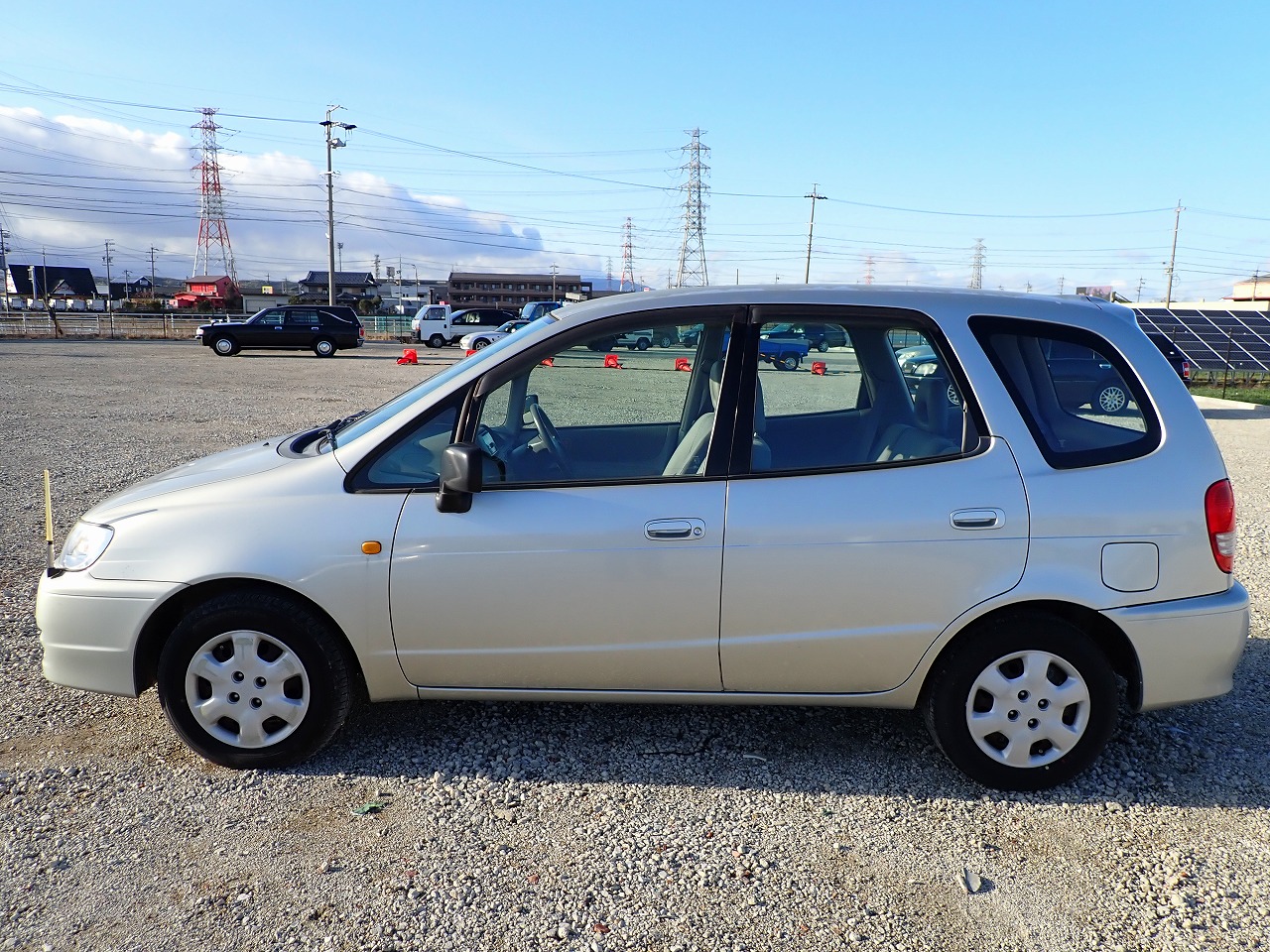 TOYOTA Corolla Spacio