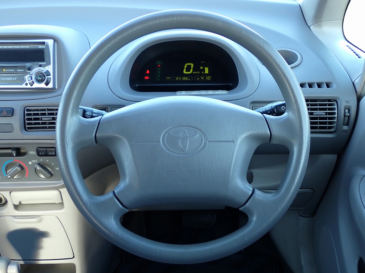 TOYOTA Corolla Spacio