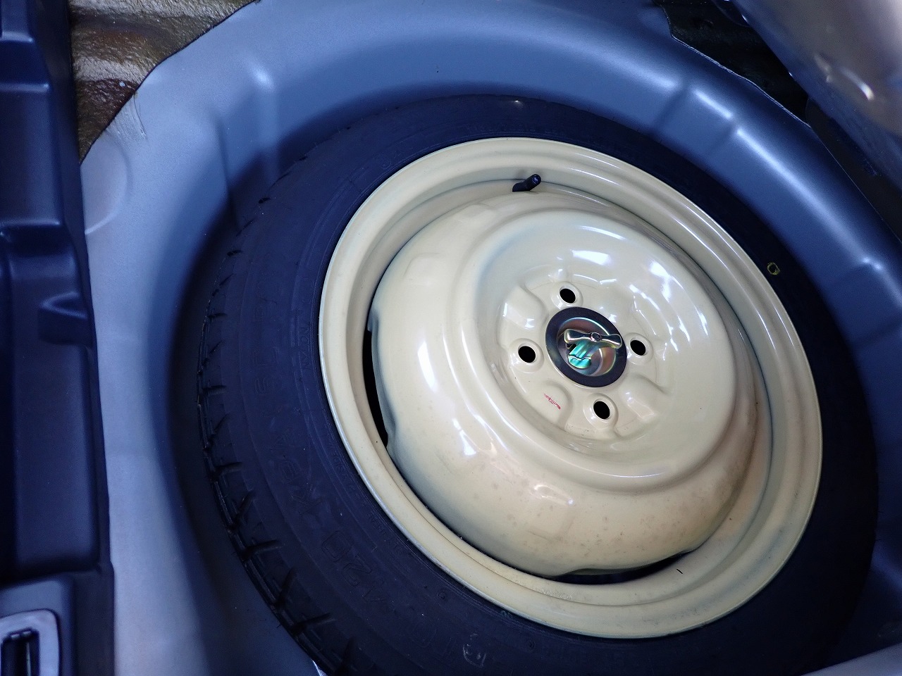 TOYOTA Corolla Spacio