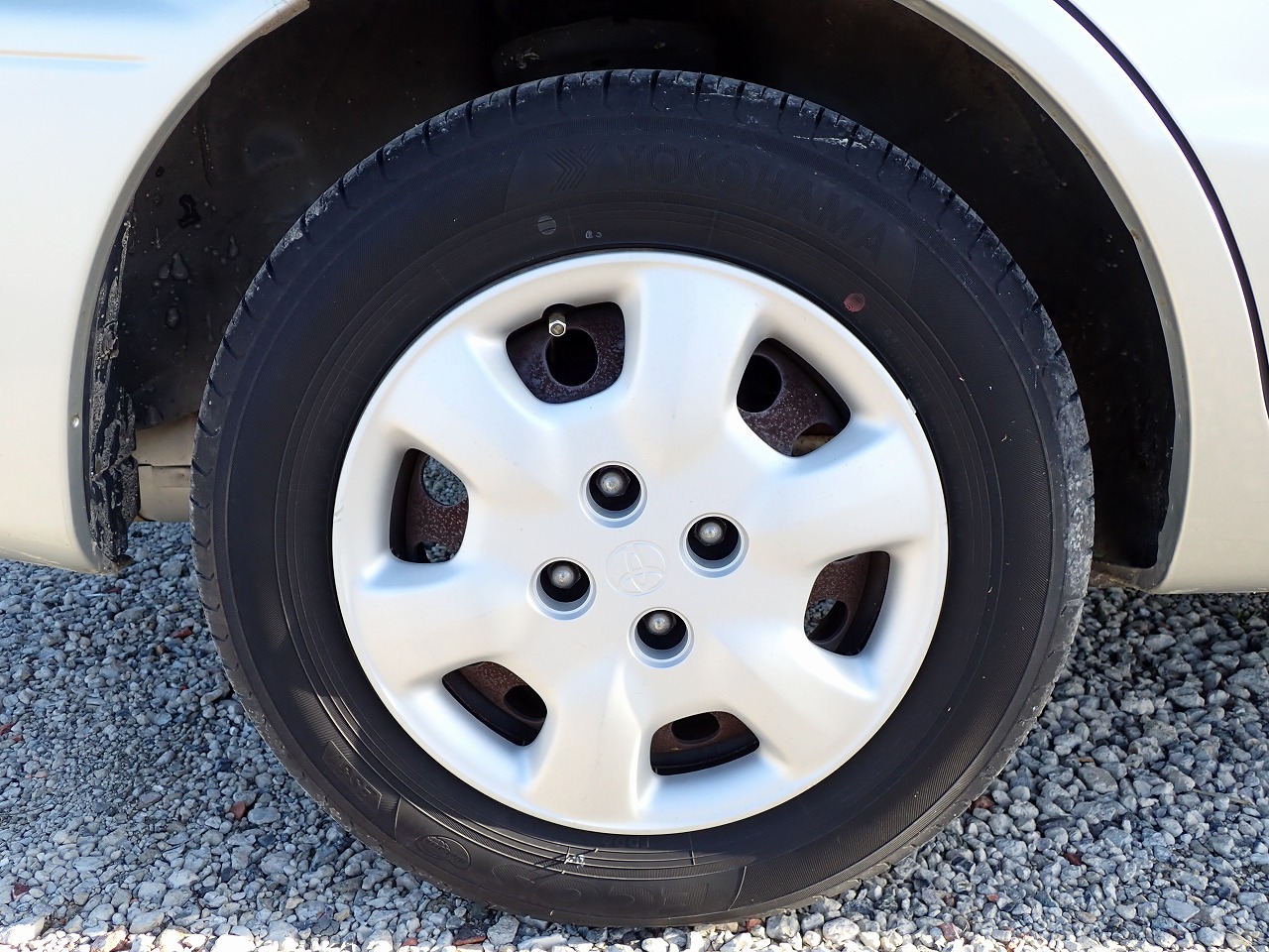 TOYOTA Corolla Spacio