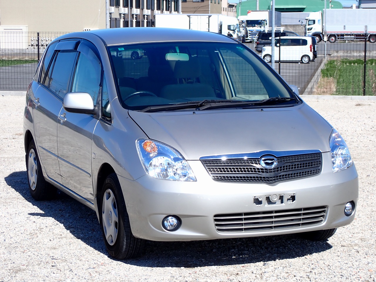 TOYOTA Corolla Spacio