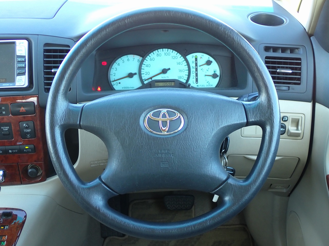 TOYOTA Corolla Spacio