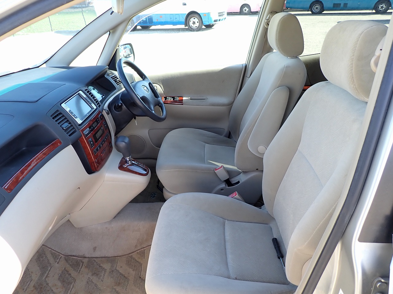 TOYOTA Corolla Spacio