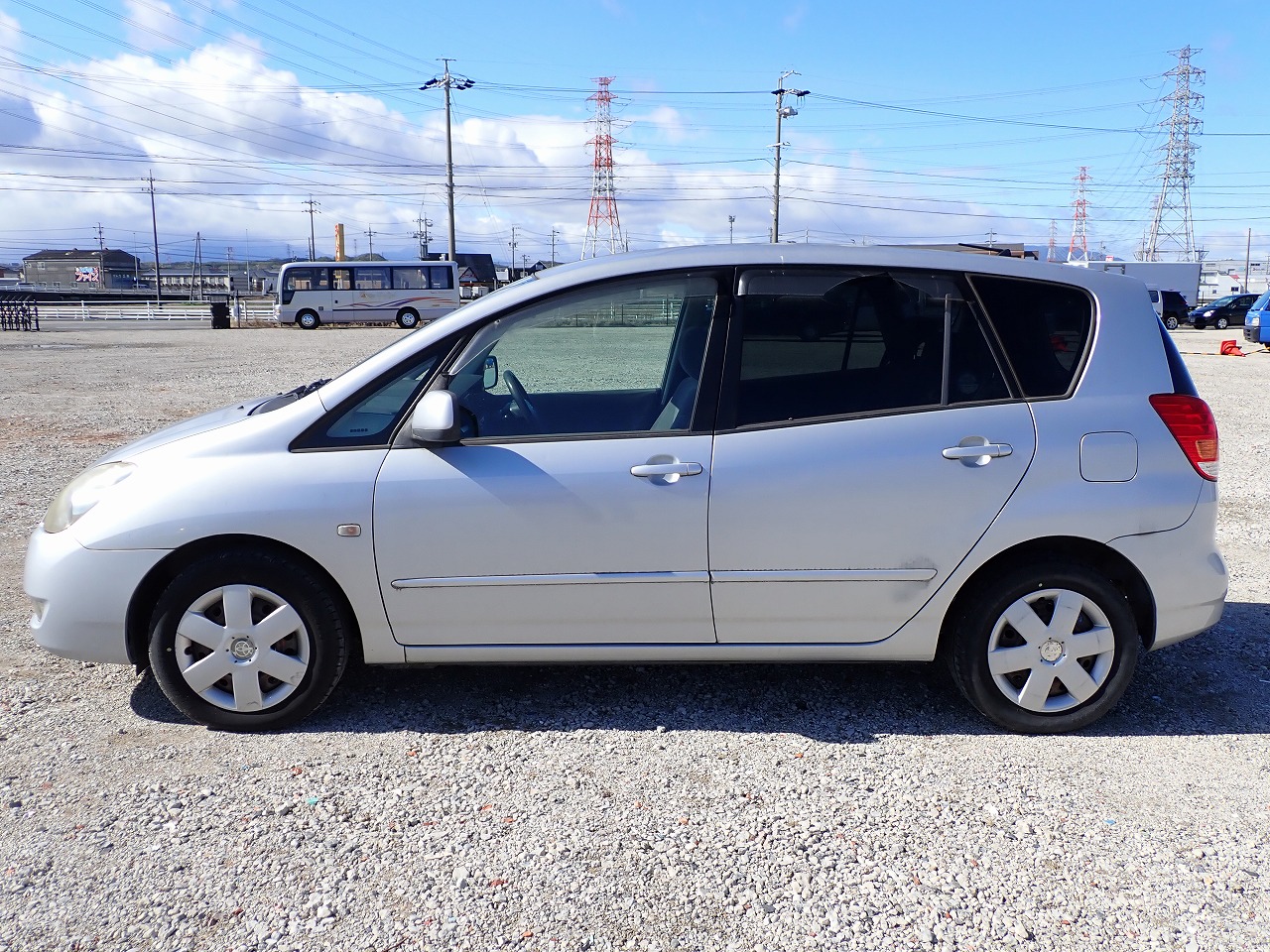 TOYOTA Corolla Spacio