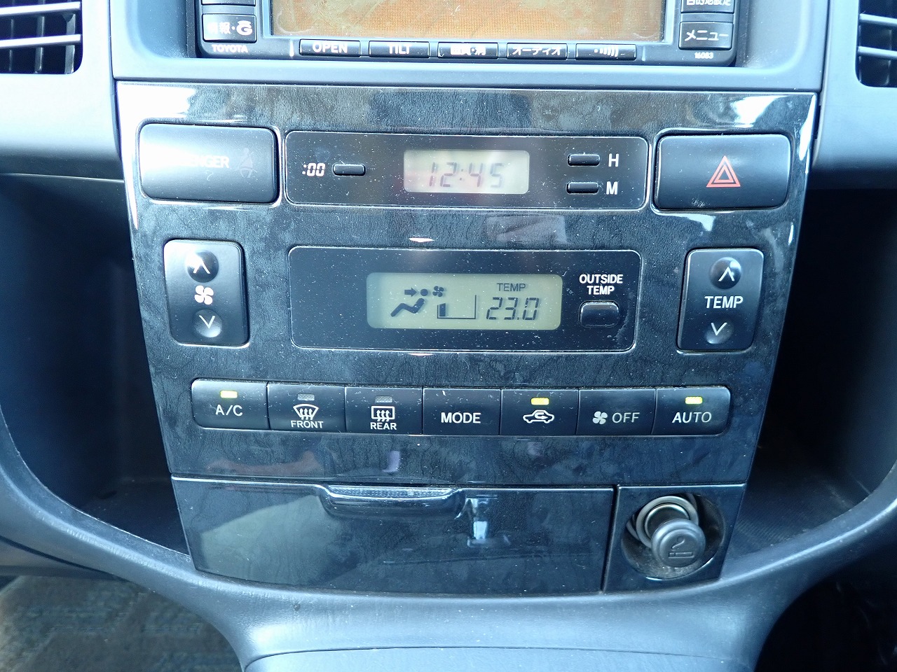 TOYOTA Corolla Spacio