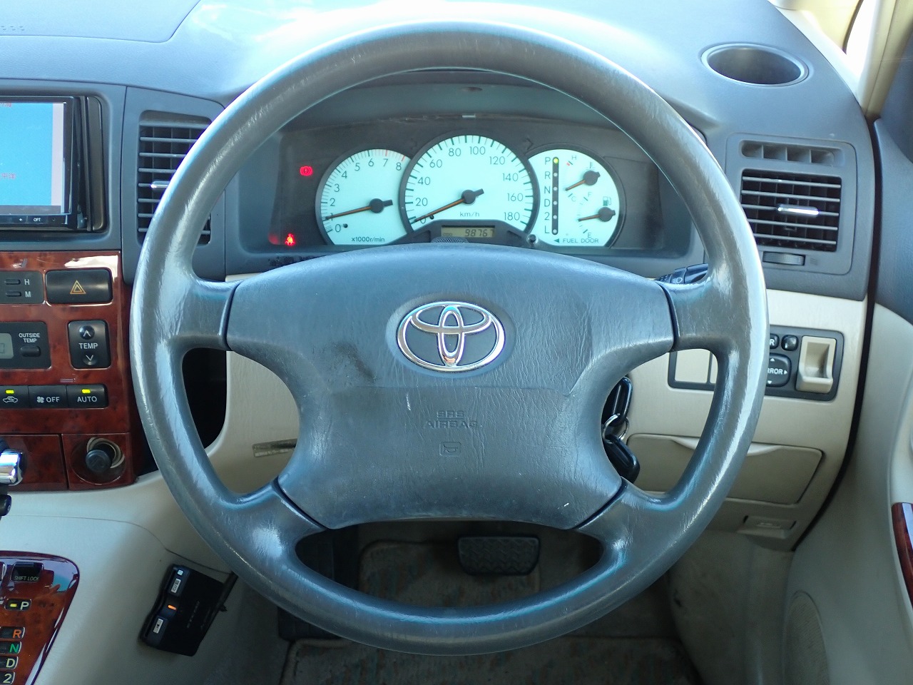 TOYOTA Corolla Spacio