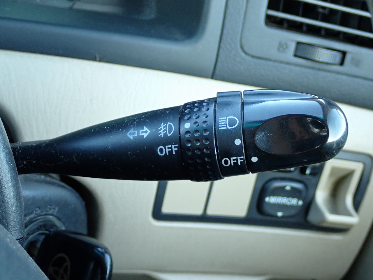 TOYOTA Corolla Spacio