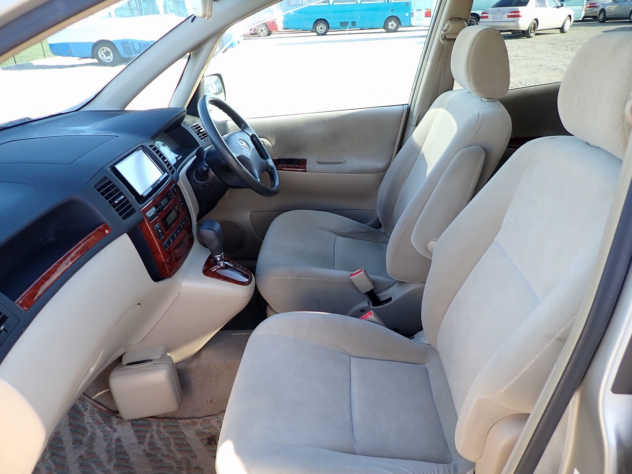 TOYOTA Corolla Spacio