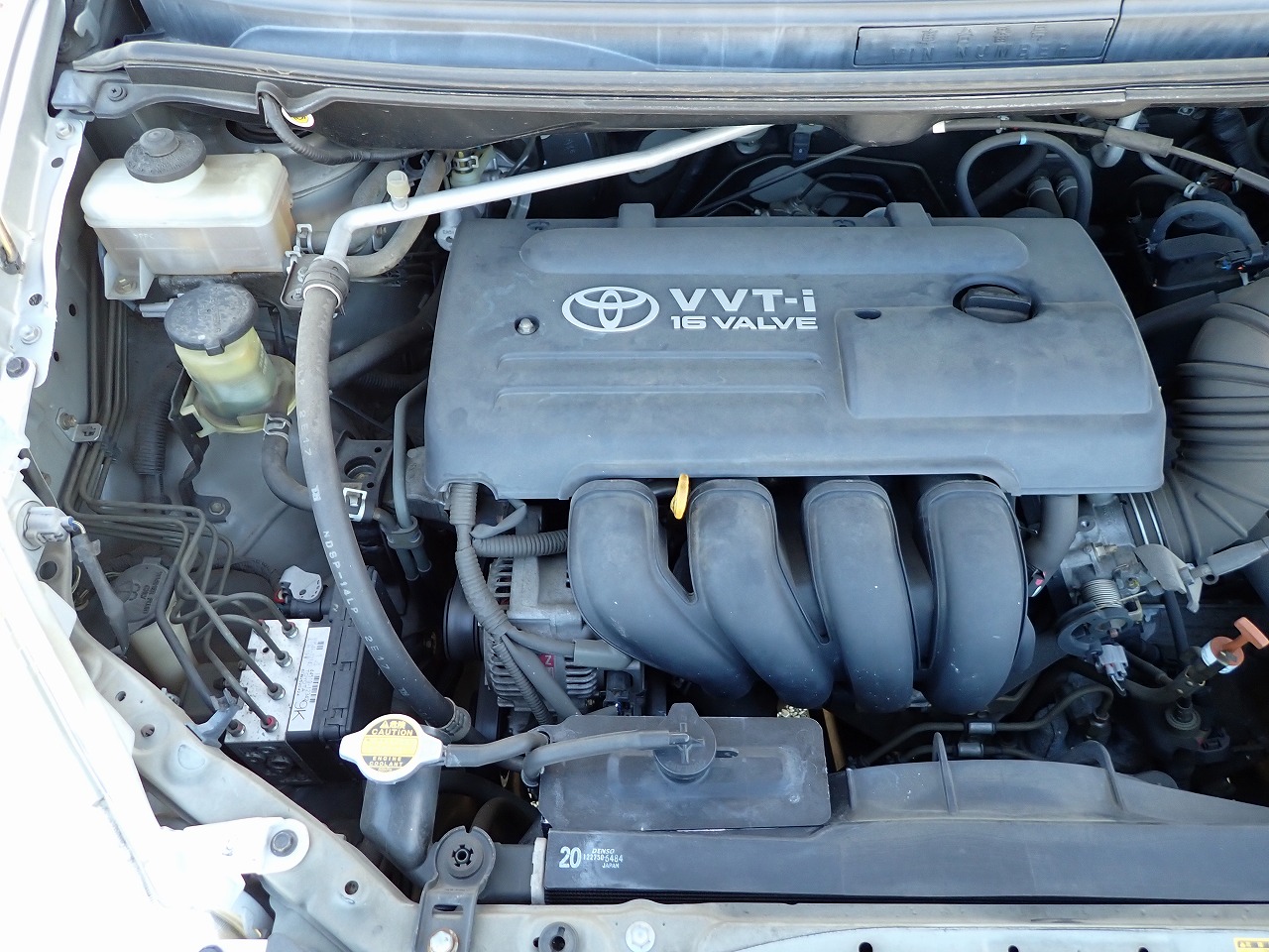 TOYOTA Corolla Spacio