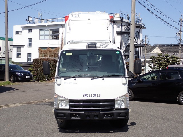 ISUZU Elf Truck