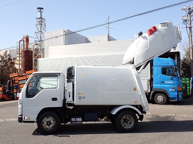 ISUZU Elf Truck