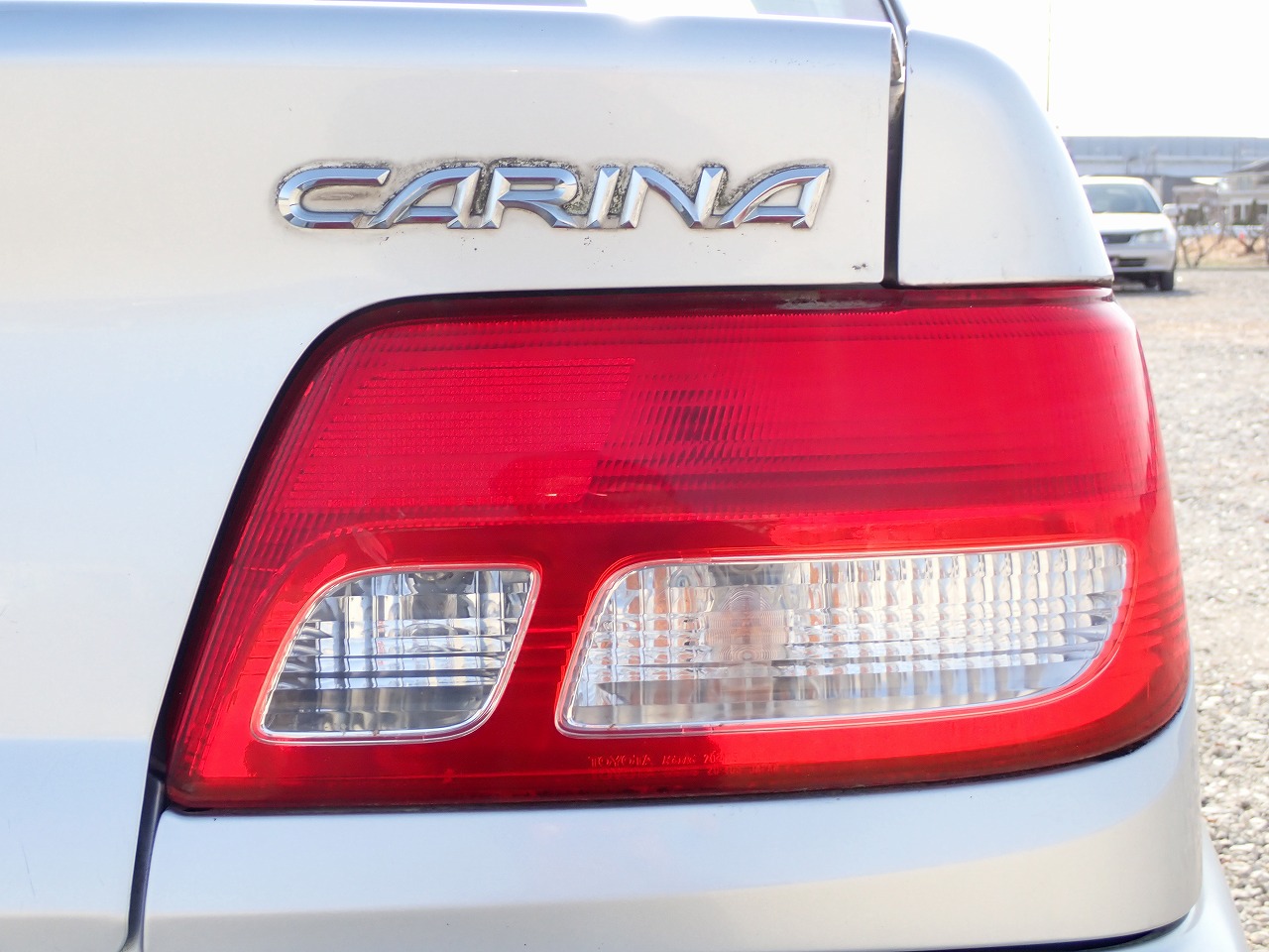 TOYOTA Carina