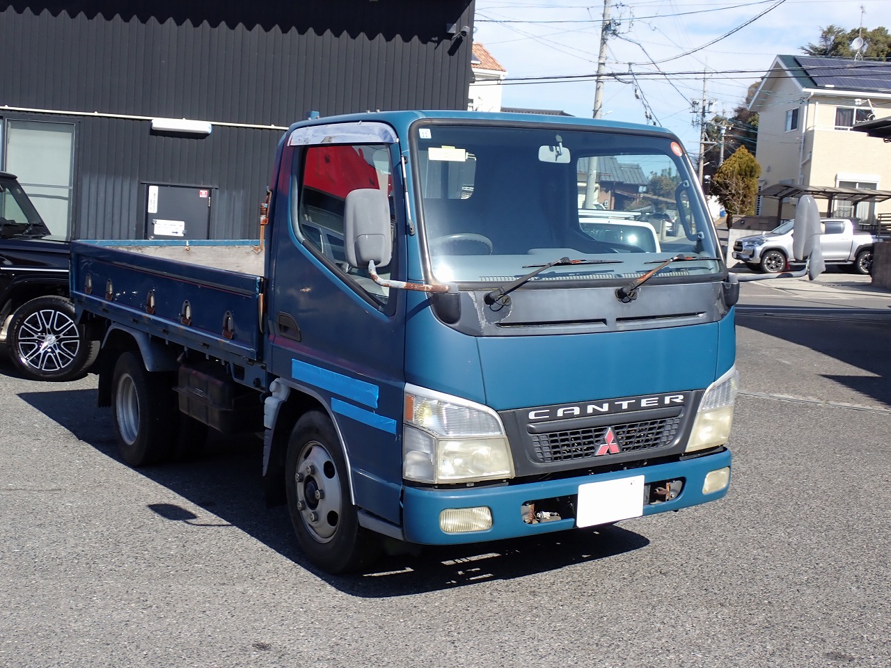 MITSUBISHI Canter