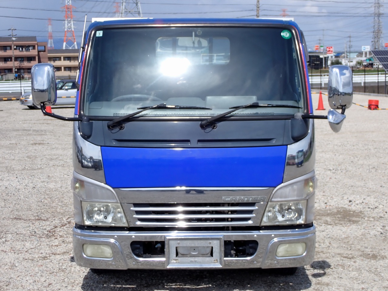 MITSUBISHI Canter