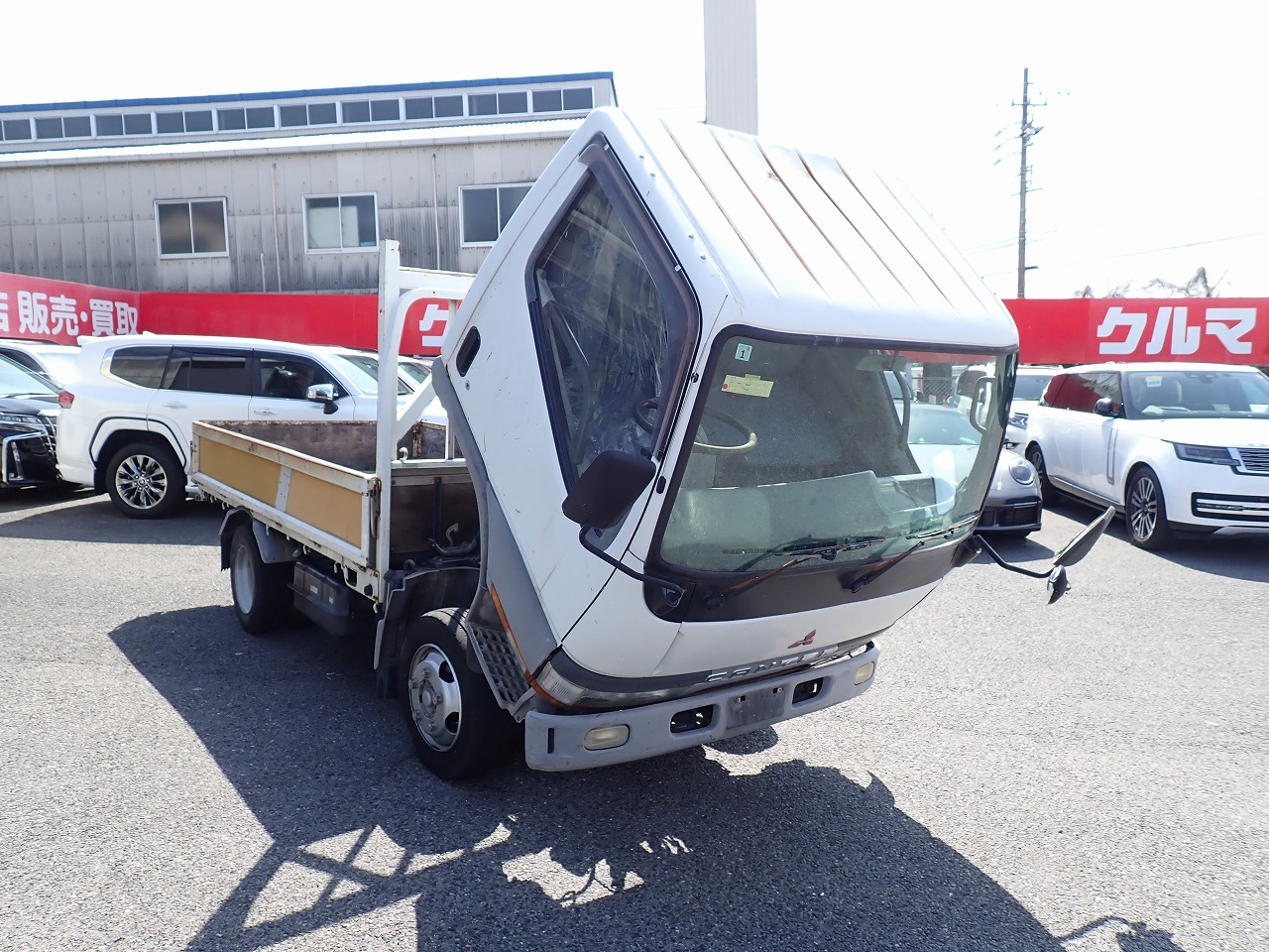 MITSUBISHI Canter