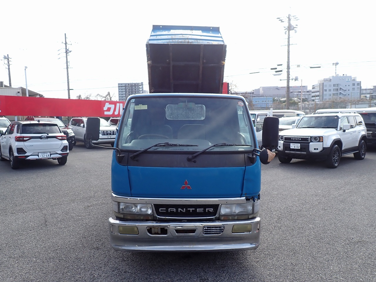 MITSUBISHI Canter