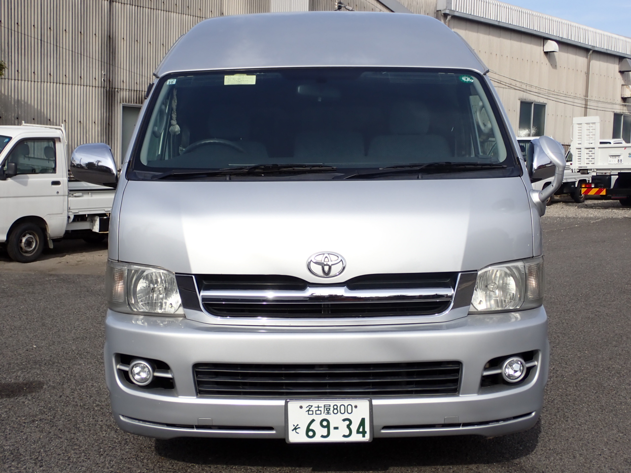 TOYOTA Regius Ace 