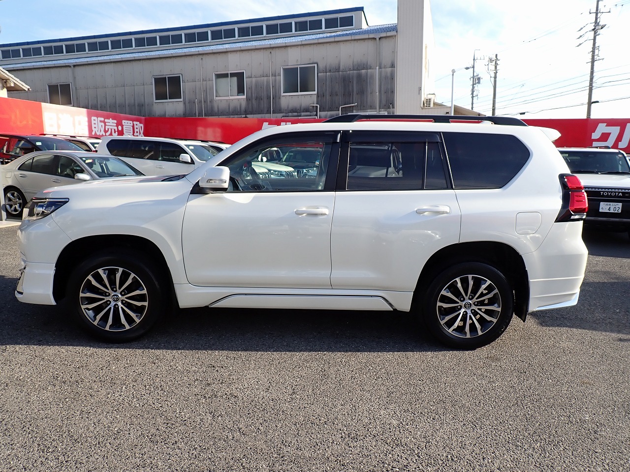 TOYOTA Land Cruiser Prado