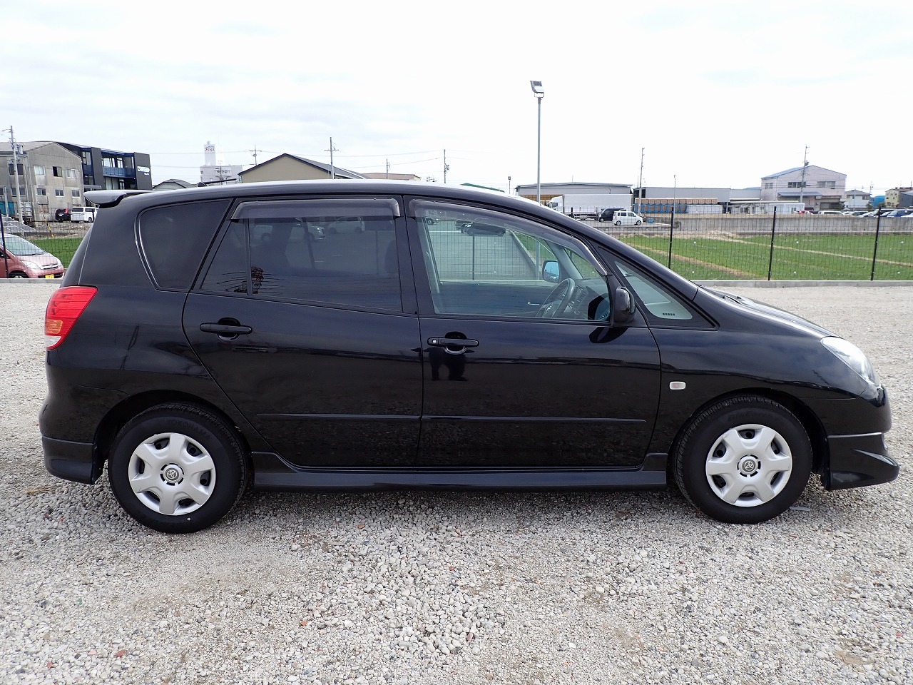 TOYOTA Corolla Spacio